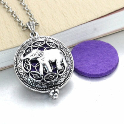 Collier diffuseur d'huile essentielle avec pendentif vintage